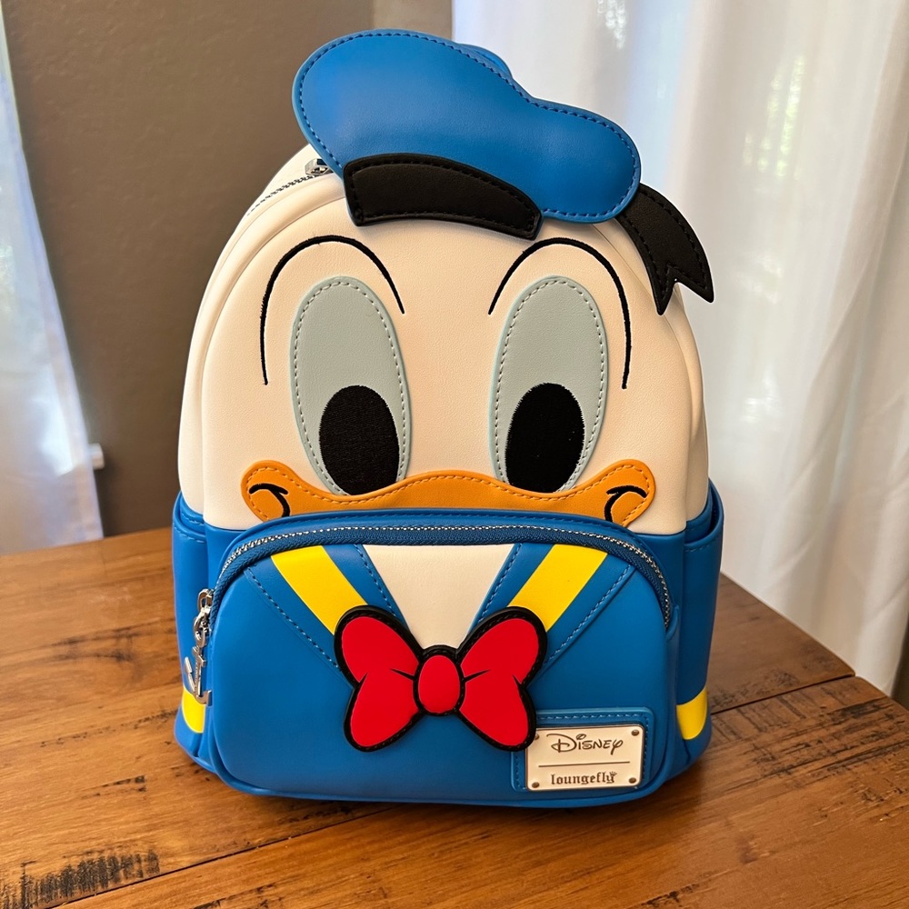 New Loungefly Donald Duck backpack